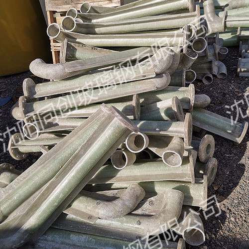 帶加強筋玻璃鋼管道